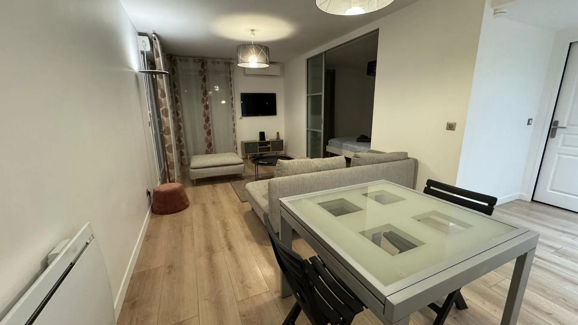 Apartment T3 Terrasse-Parking Groupama Stadium Ldlcarena Decines-Charpieu